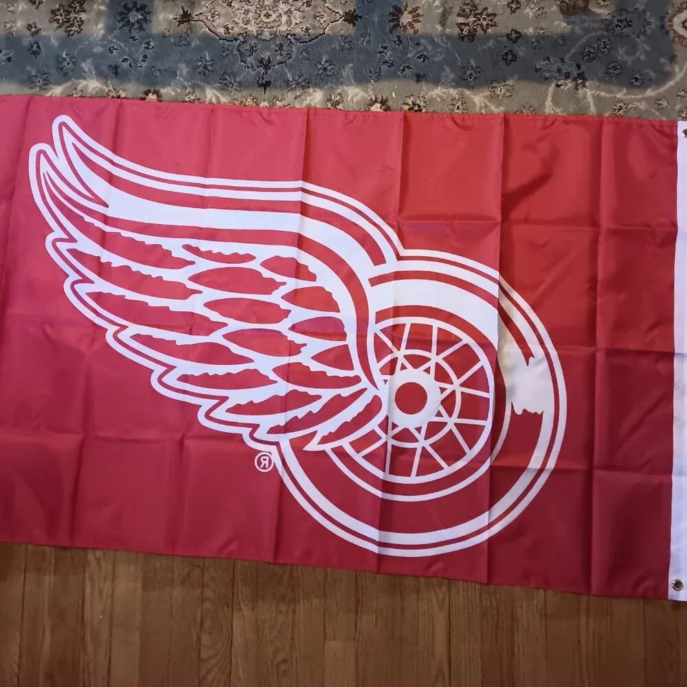 Detroit Red Wings NHL 3X5 Feet Flag Banner Pole or Wall Decor